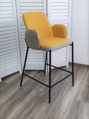 Полубарный стул NYX (H=65cm) VF106 желтый / VF120 серый М-City в Первоуральске - pervouralsk.mebel-74.com | фото